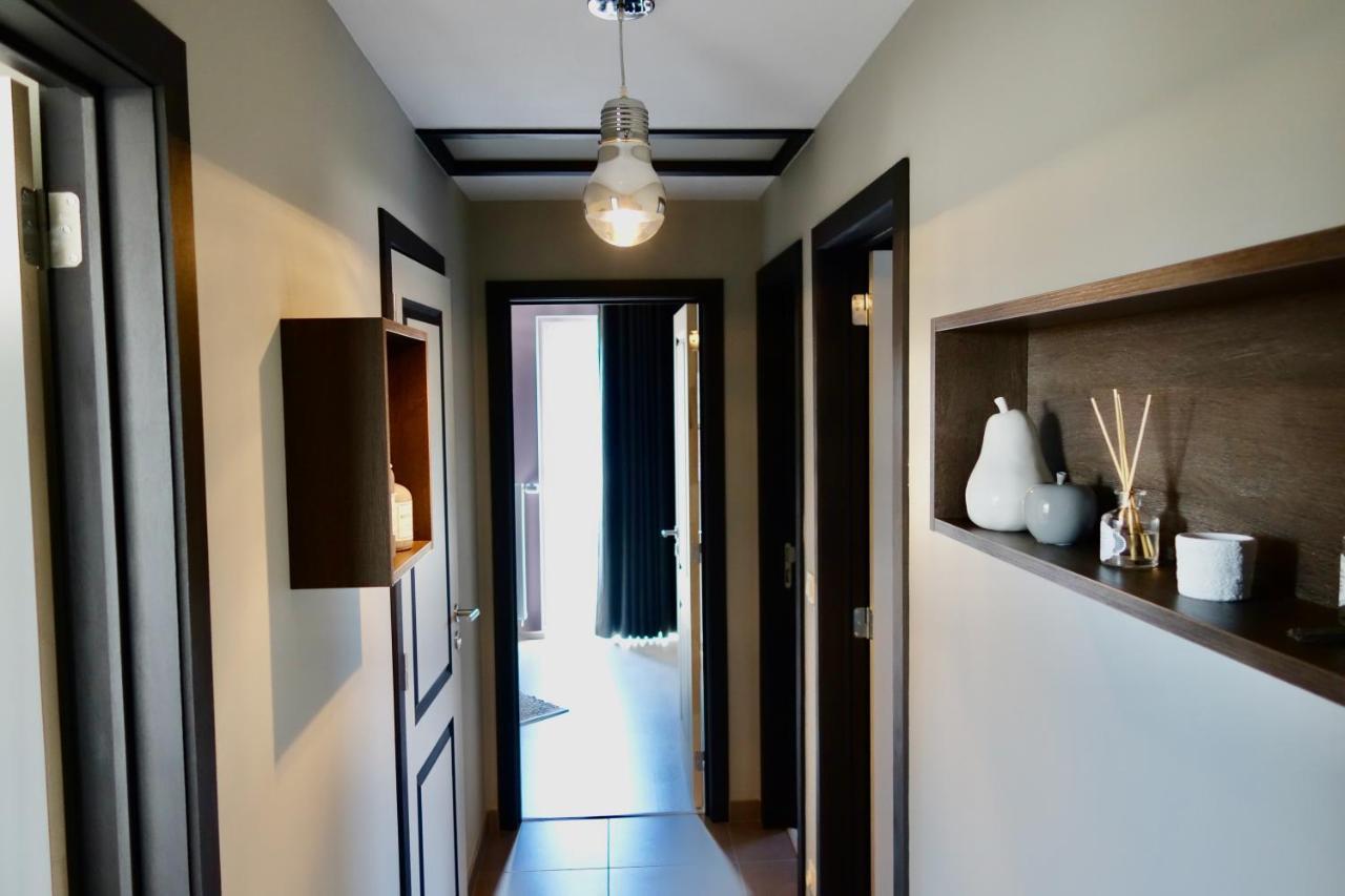Loft En Duplex Avec Terrasse 3 Chambres Proche Pairi Daiza Mons Luaran gambar